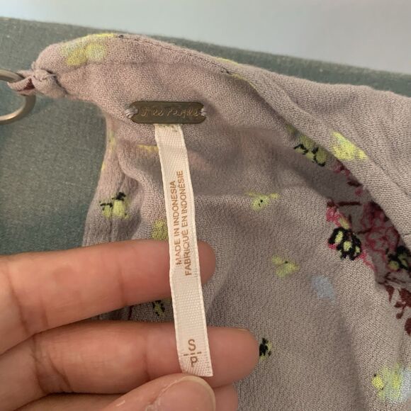 Free People Babydoll Empire Waist Mini Dress  Gray and Purple Floral Size Small - Picture 2 of 5